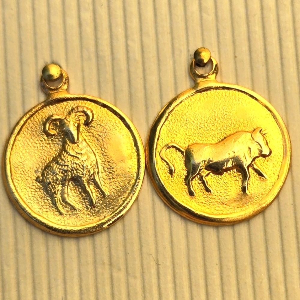 Gold Zodiac Pendant Necklace You Choose 1 - Picture 3 of 12
